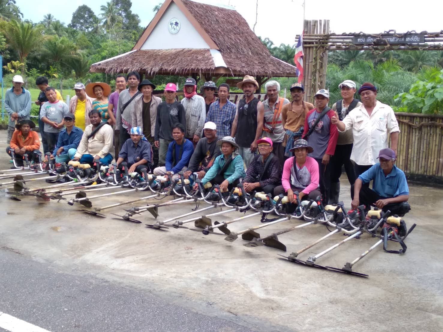 โครงการพัฒนา&#8203;ตำบลหนองช้างแล่น&#8203;  (อถล.)&#8203;